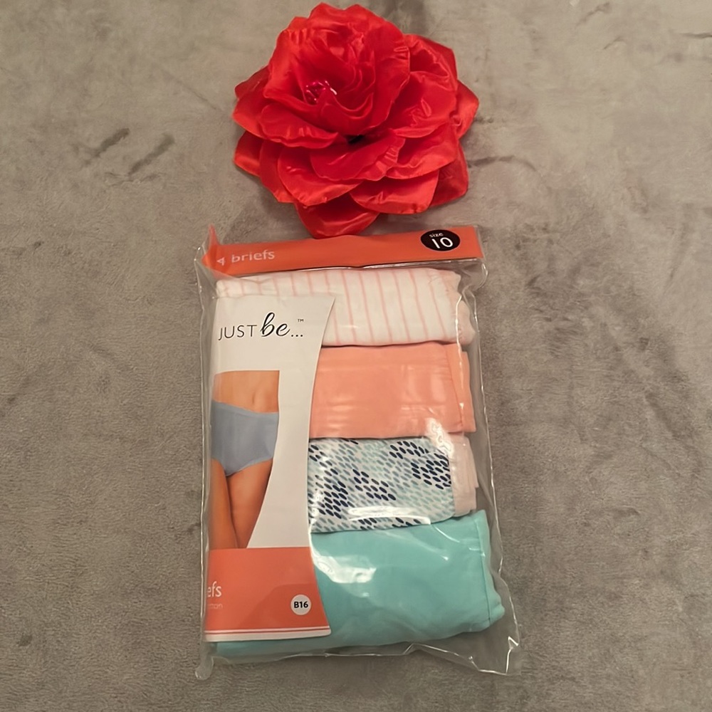 Plus Size Ladies 4-Pack Panties - Size 10 - Picture 2 of 4